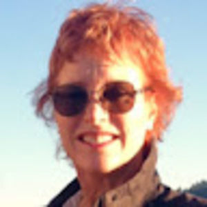 Meet your Posher, Carolyn